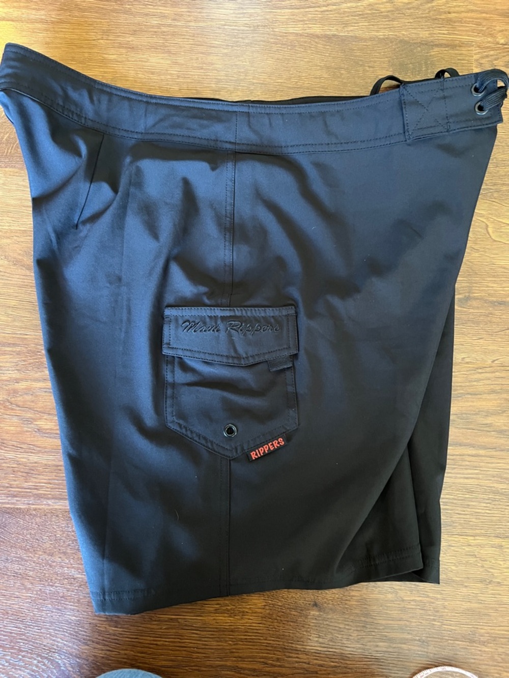 Maui Rippers Black Board Shorts Women’s Size 12 Surf Swim Trunks Drawstring - Picture 7 of 10